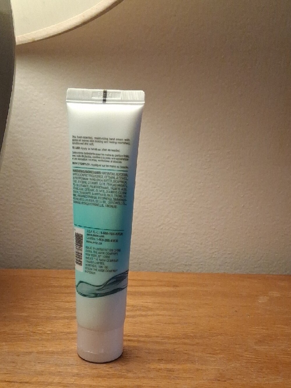 Avon Skin So Soft Original Hand Cream - Blue Gradient - Picture 2 of 2